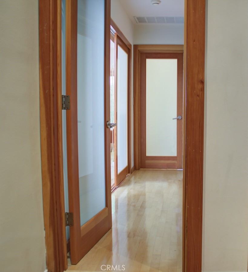 MLS #IV25270109 image #37