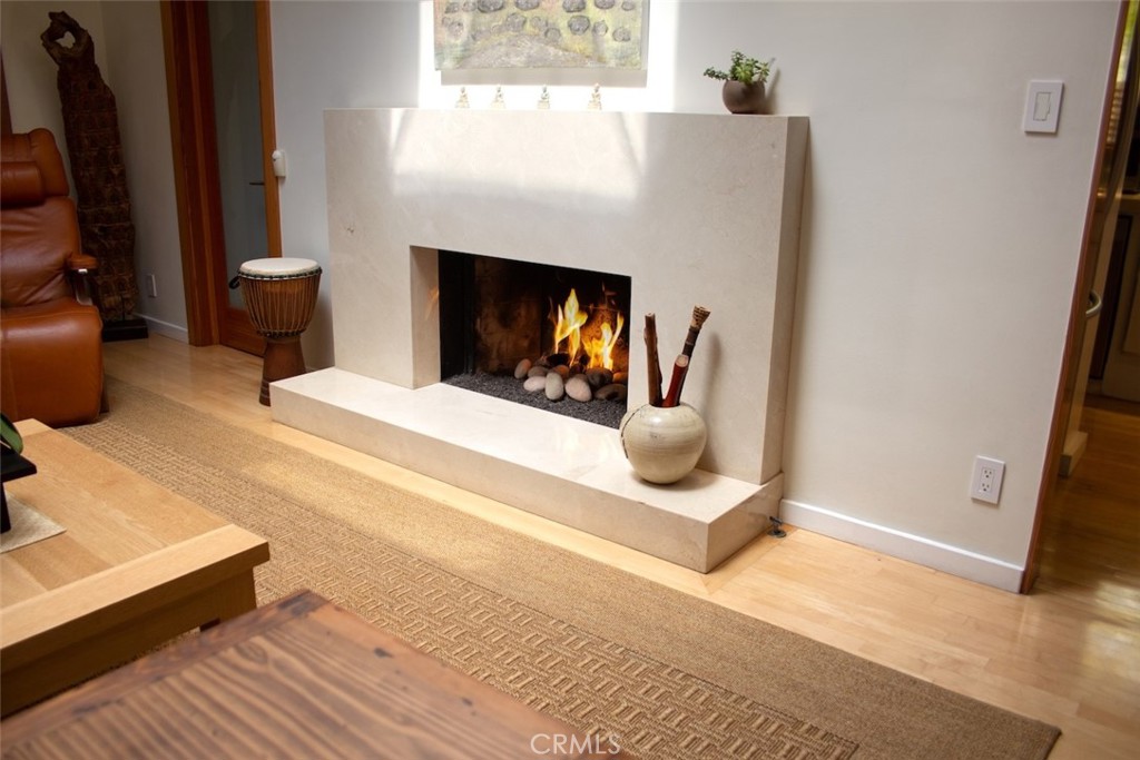 MLS #IV25270109 image #9