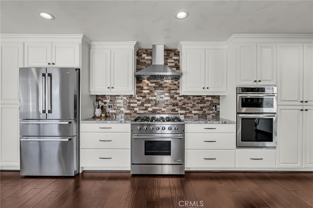 MLS #IV25270291 image #10