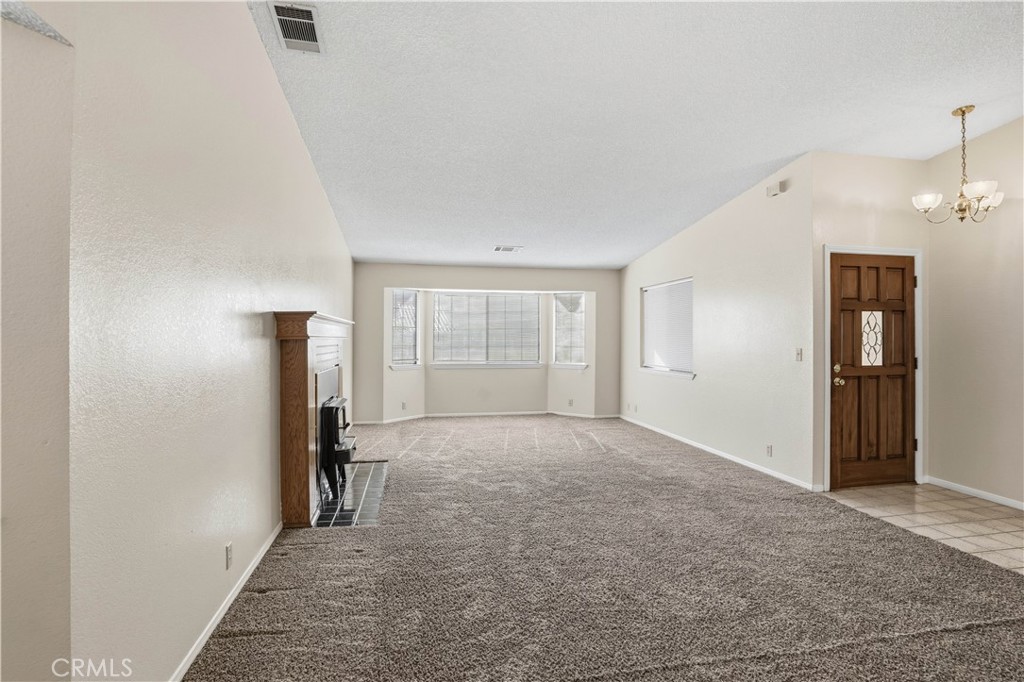 MLS #IV25270842 image #7