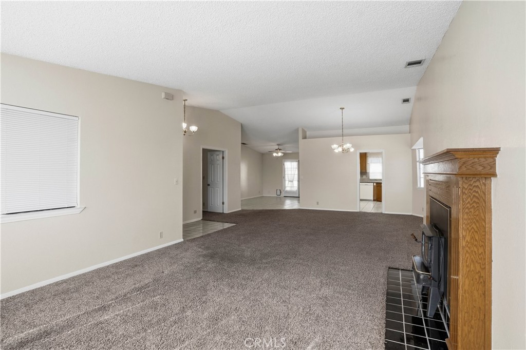 MLS #IV25270842 image #8