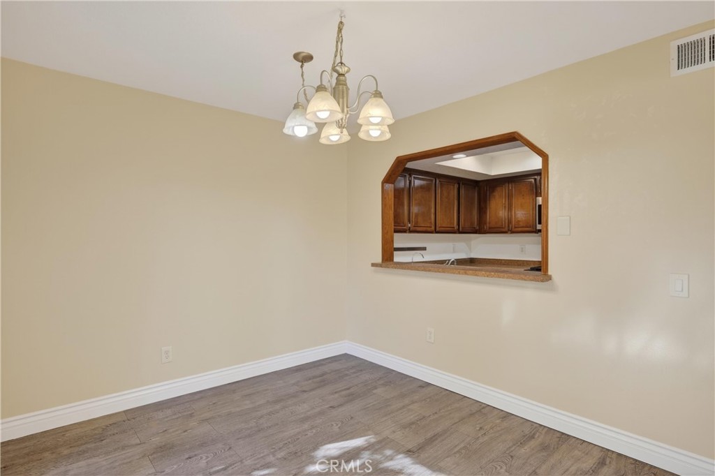 MLS #IV25271178 image #6