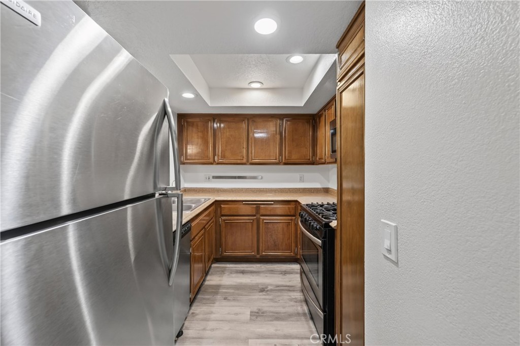 MLS #IV25271178 image #9