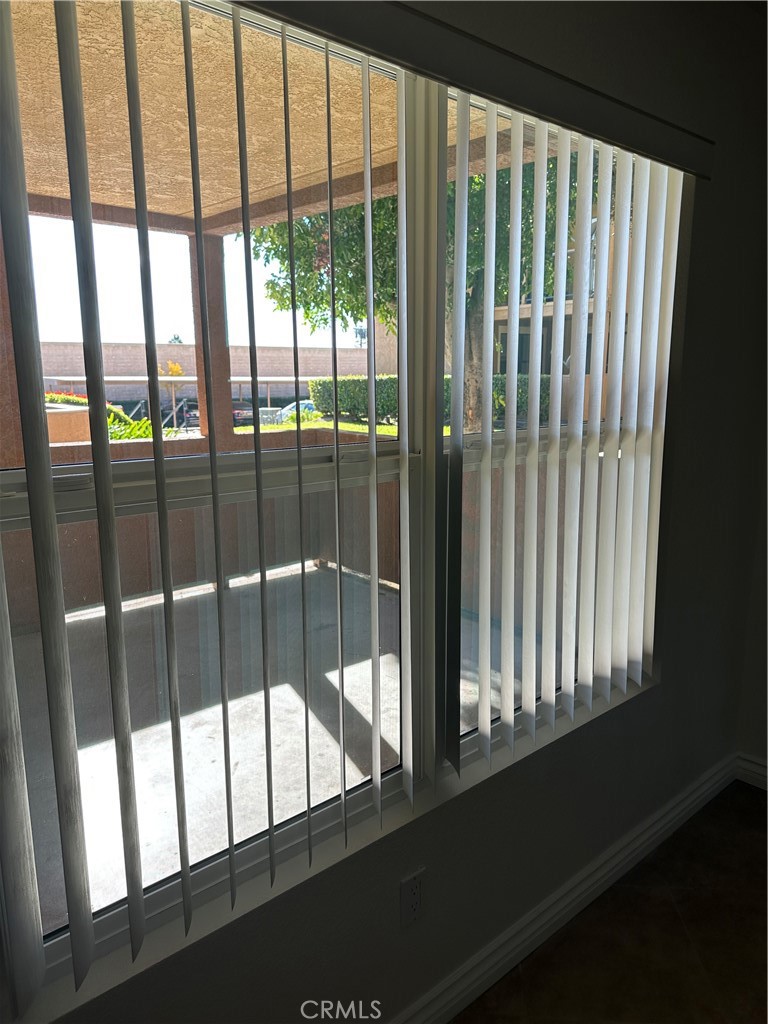 MLS #IV25271188 image #3