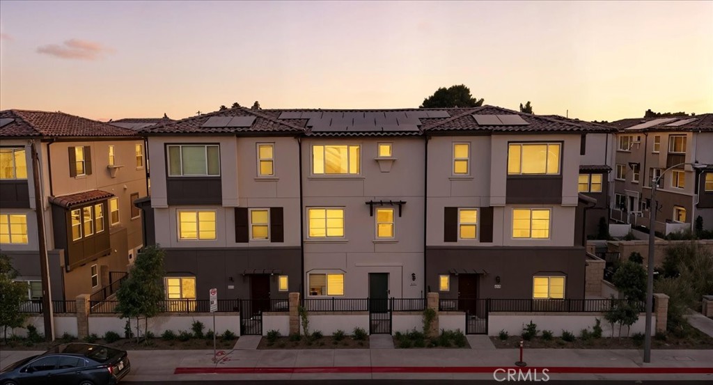 MLS #IV25271433 image #1