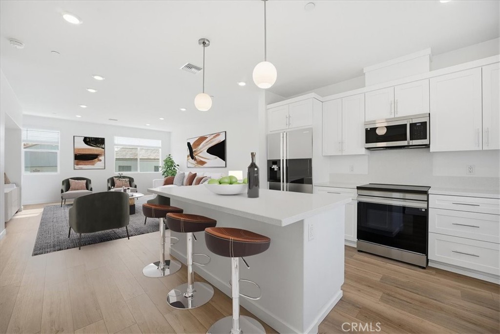 MLS #IV25271433 image #11