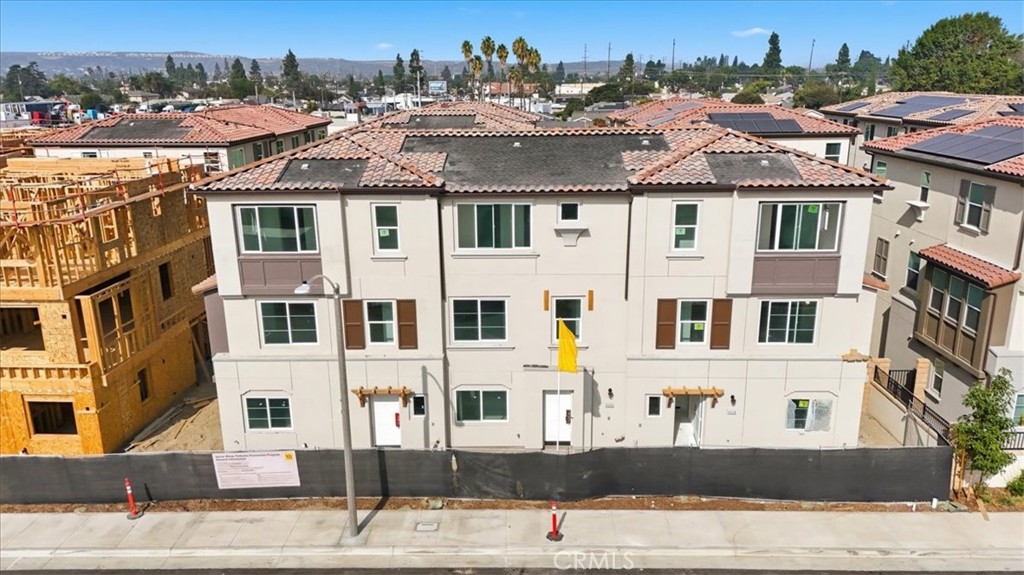 MLS #IV25271433 image #2