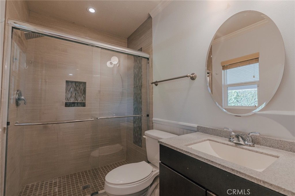 MLS #IV25271610 image #10