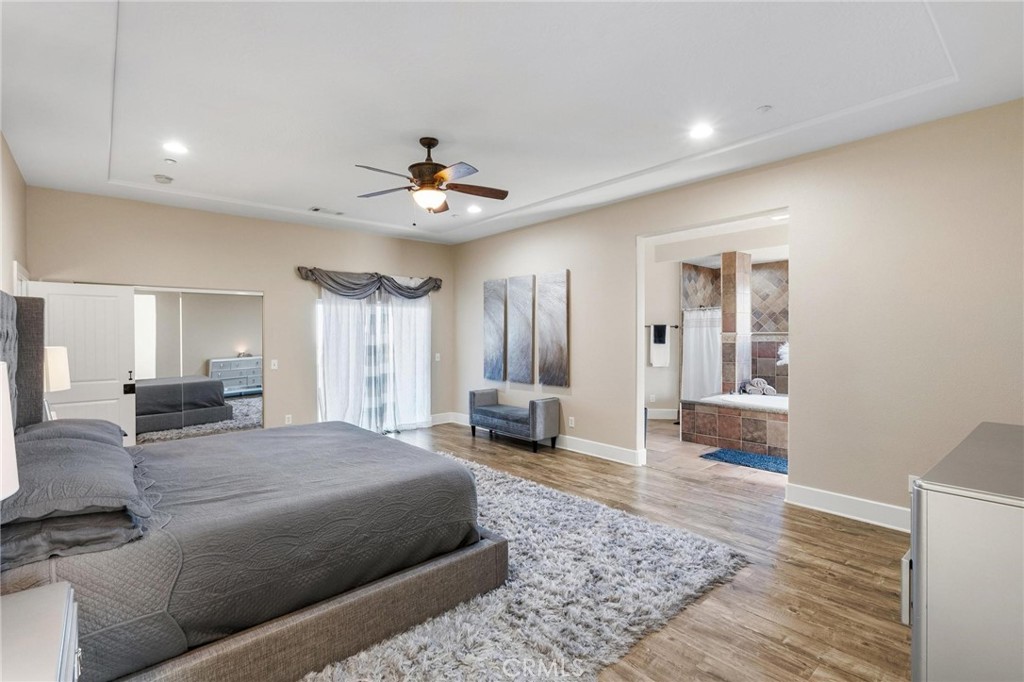 MLS #IV25271729 image #9