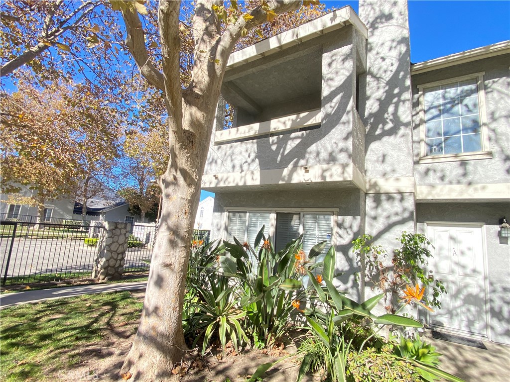 MLS #IV25272448 image #1