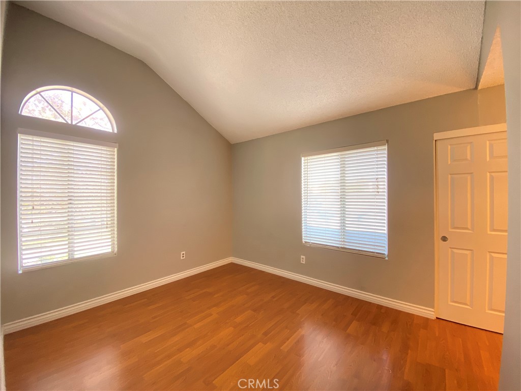 MLS #IV25272448 image #17