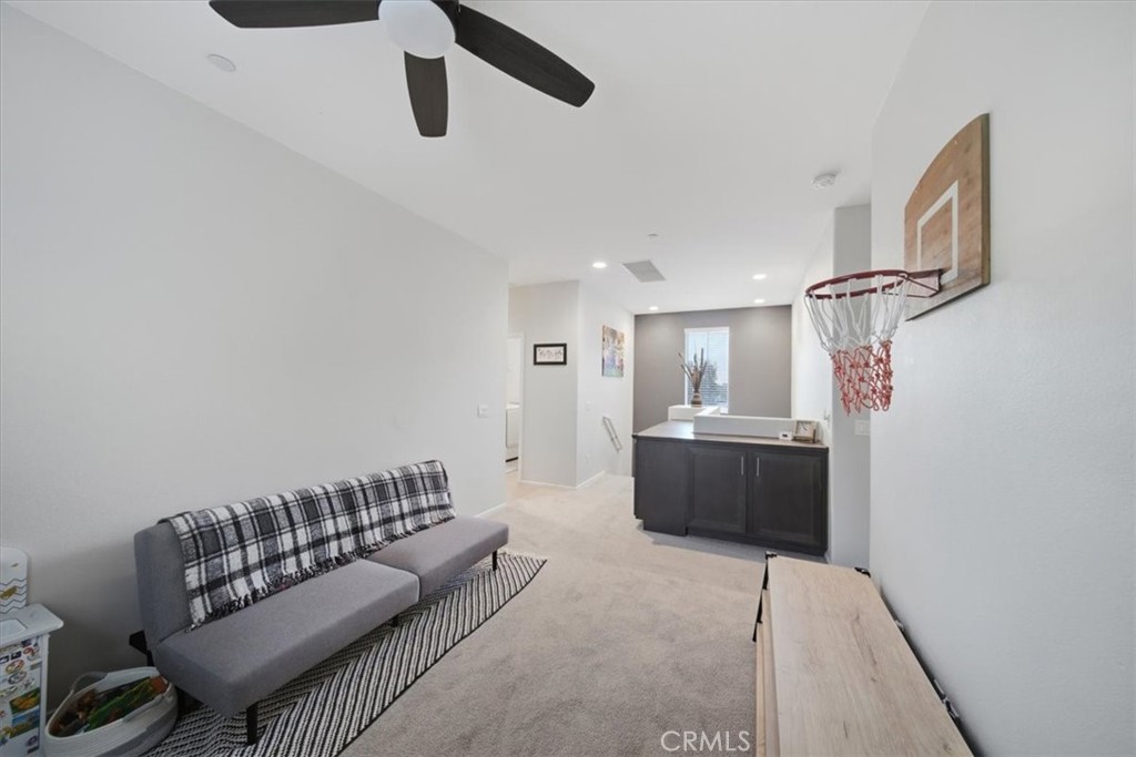 MLS #IV25272490 image #15