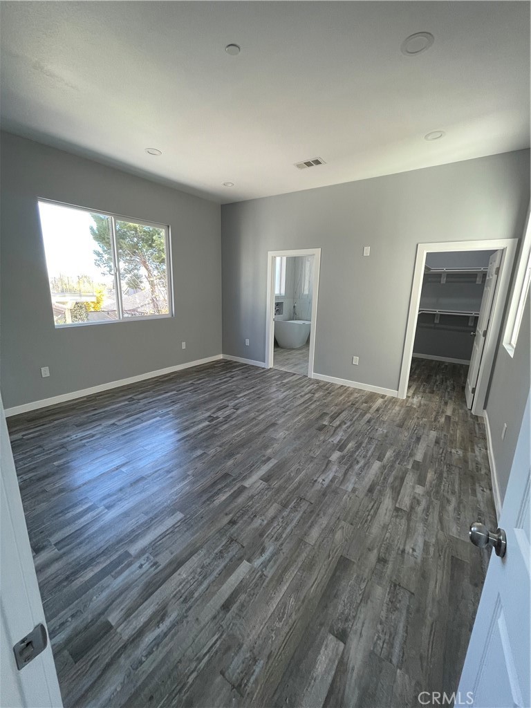 MLS #IV25272560 image #13