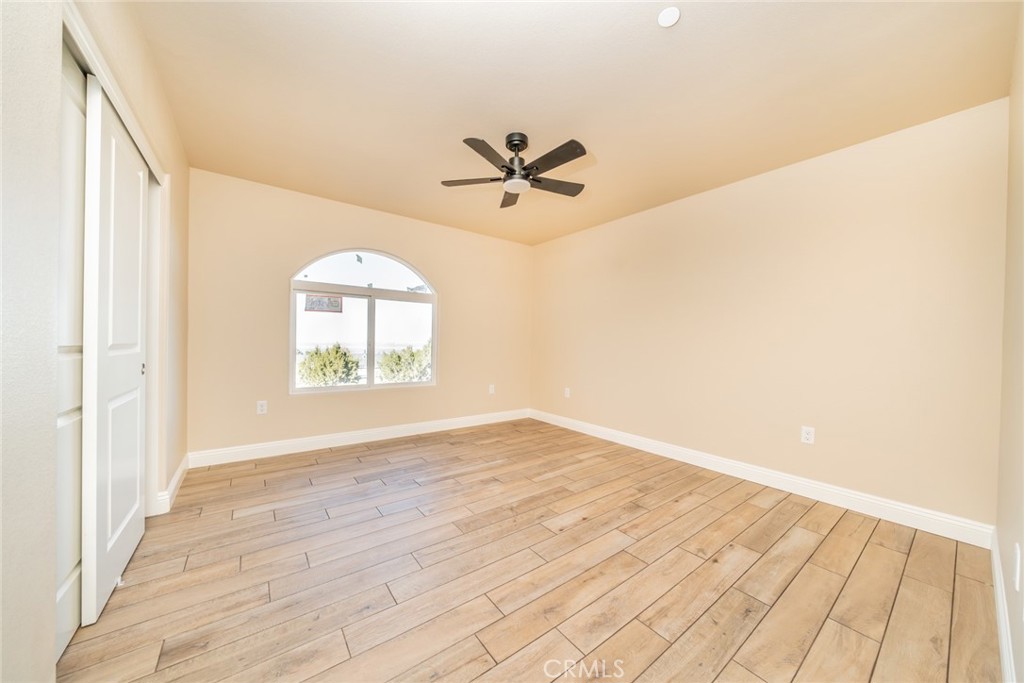 MLS #IV25273295 image #21