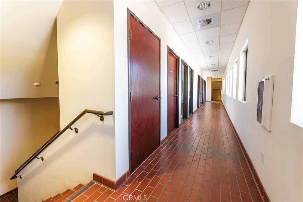 MLS #IV25273533 image #5