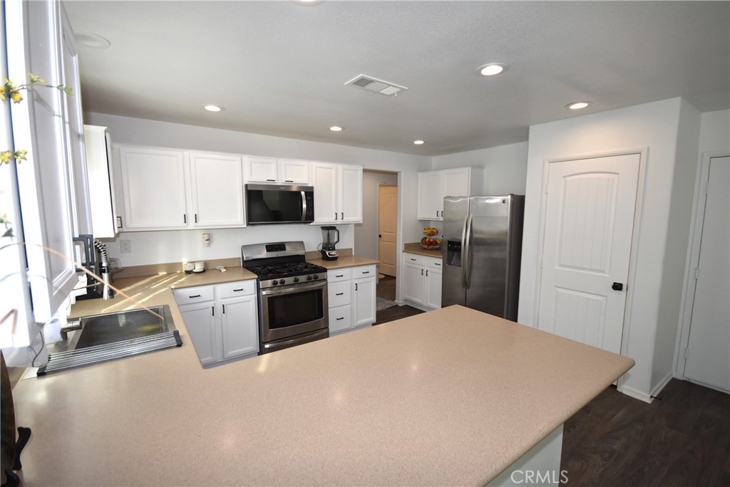 MLS #IV25273540 image #12