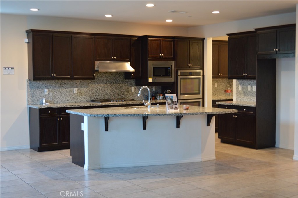 MLS #IV25273563 image #10