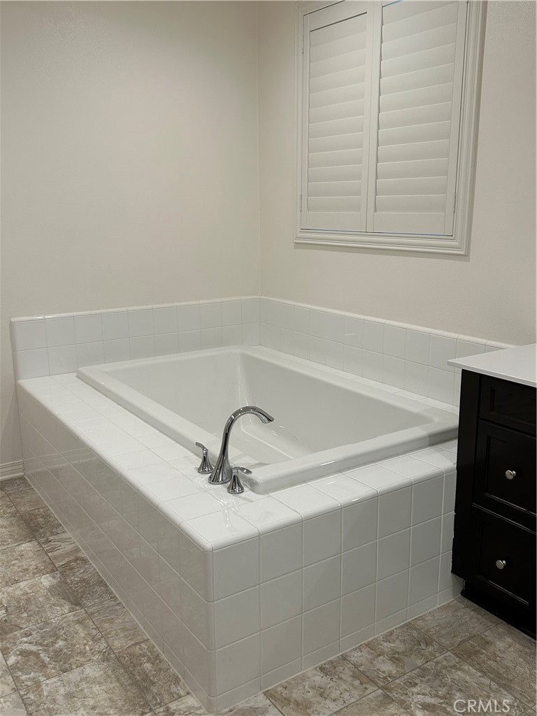 MLS #IV25273563 image #35