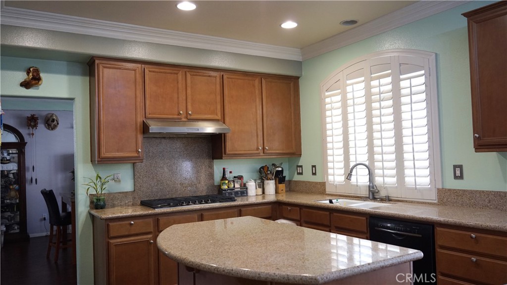 MLS #IV25273591 image #6