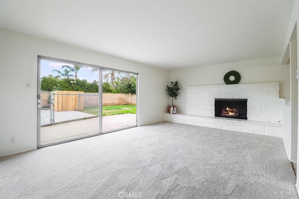 MLS #IV25273615 image #1