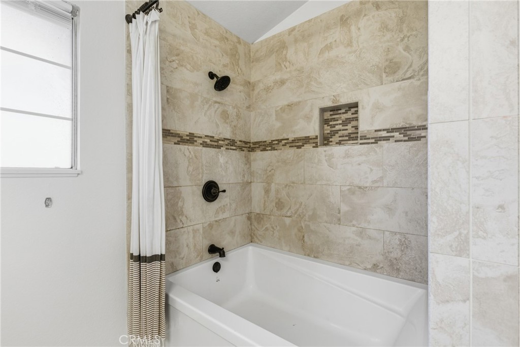 MLS #IV25273749 image #26