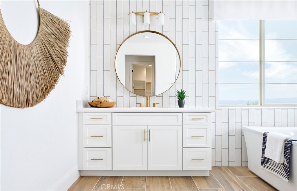 MLS #IV25273784 image #11