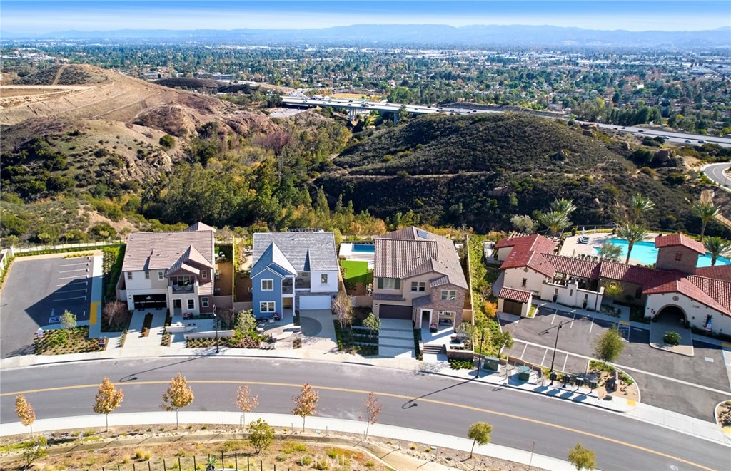 MLS #IV25273784 image #5