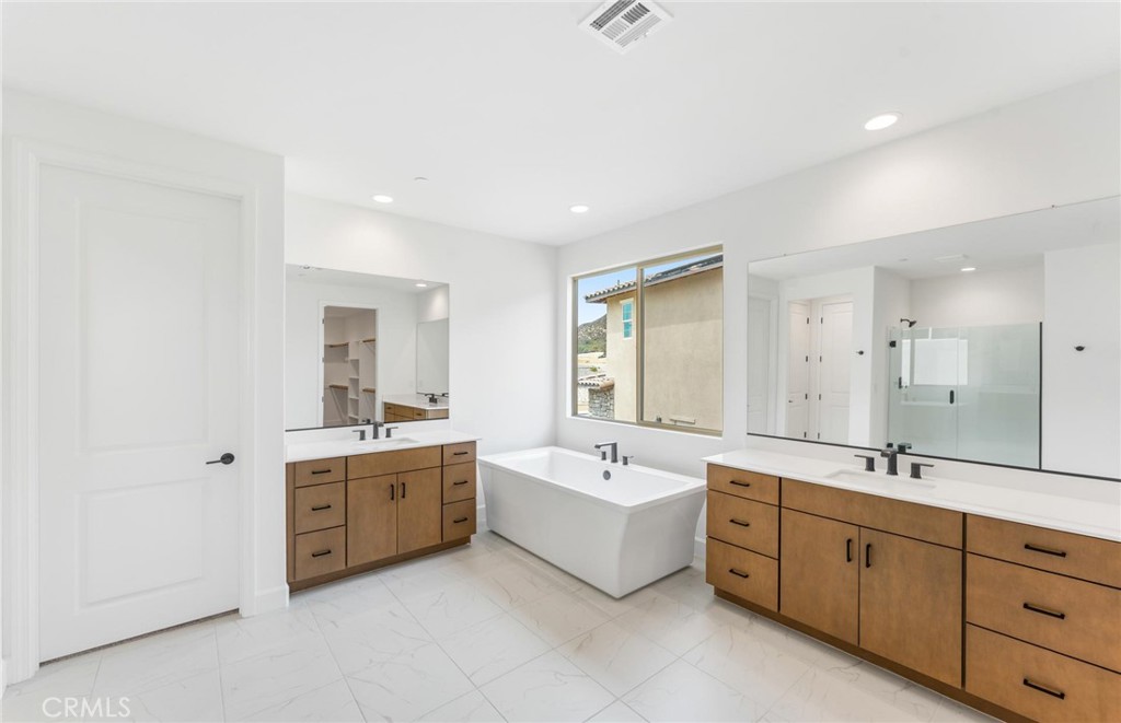 MLS #IV25273797 image #30