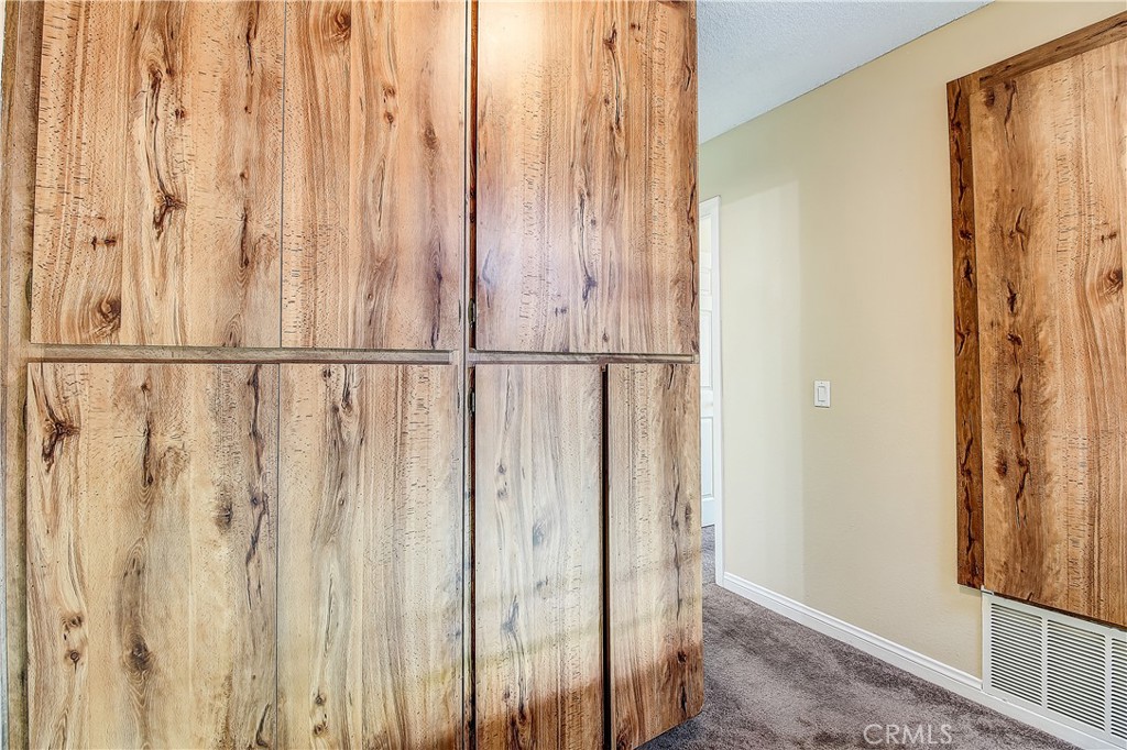 MLS #IV25275344 image #26