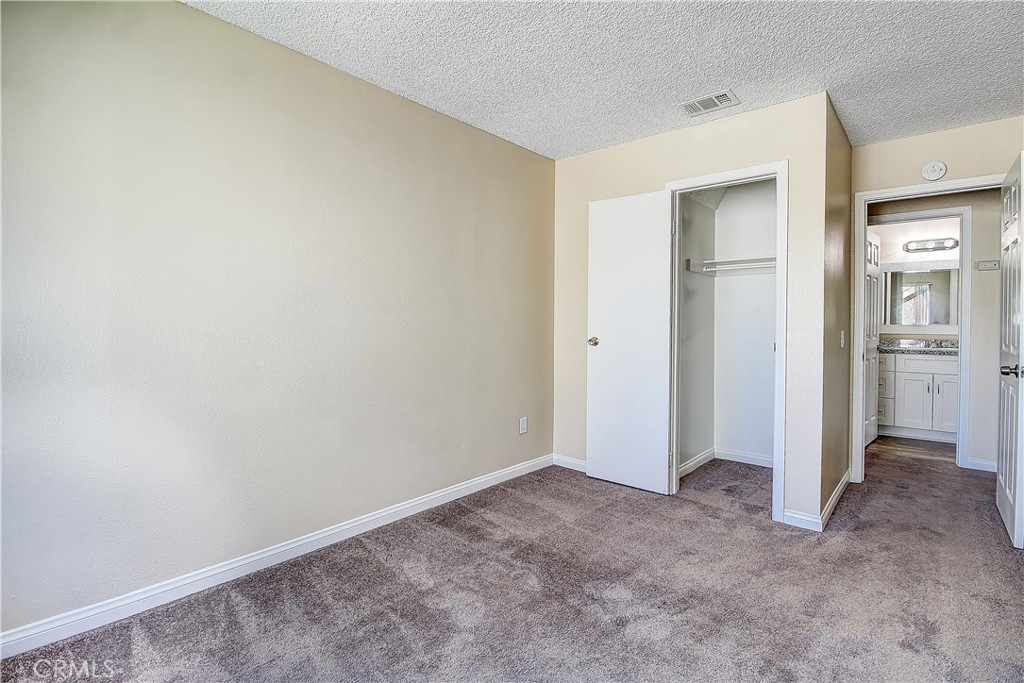 MLS #IV25275344 image #35