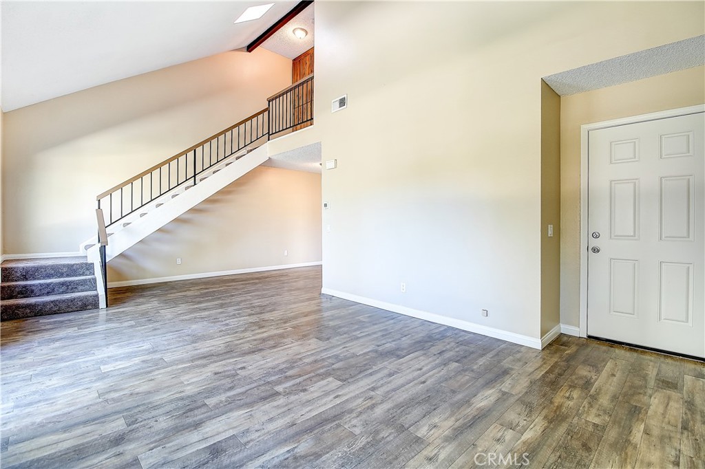 MLS #IV25275344 image #5