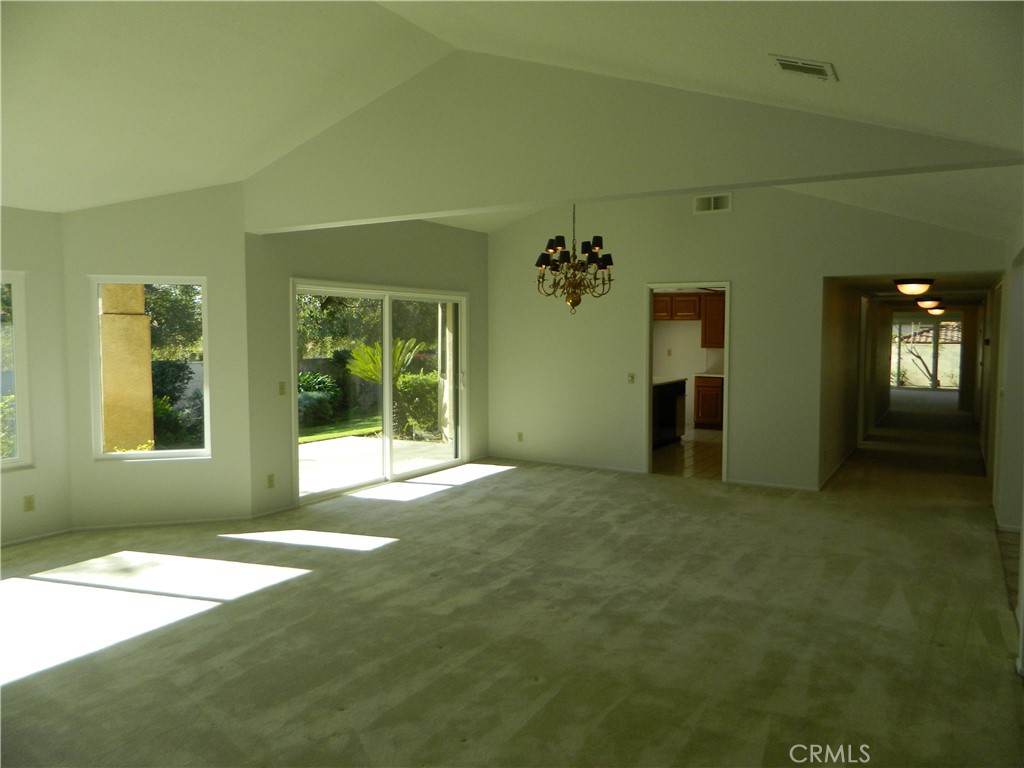 MLS #IV25275929 image #4