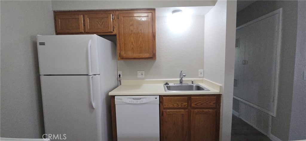 MLS #IV25276994 image #5