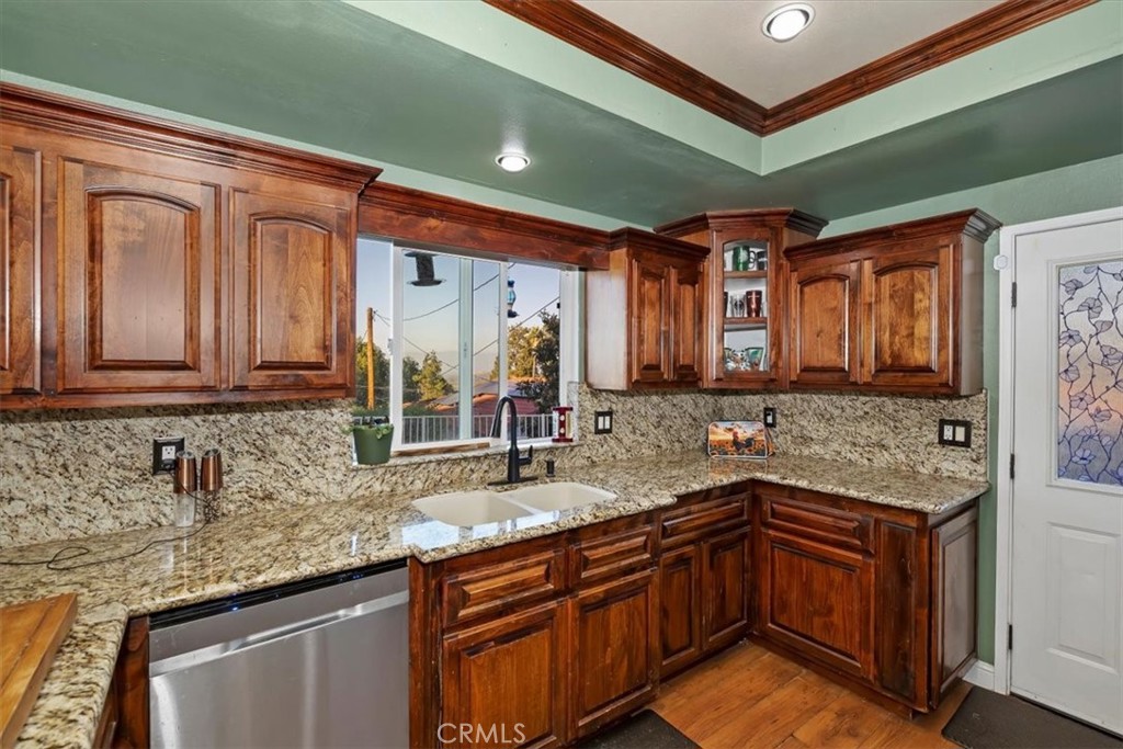 MLS #IV25278086 image #30