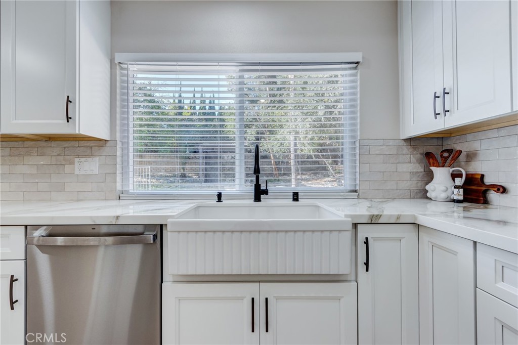 MLS #IV25278105 image #14