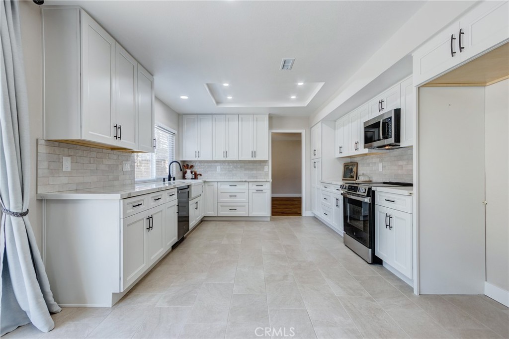 MLS #IV25278105 image #16