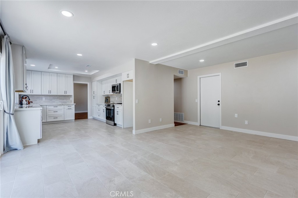 MLS #IV25278105 image #17