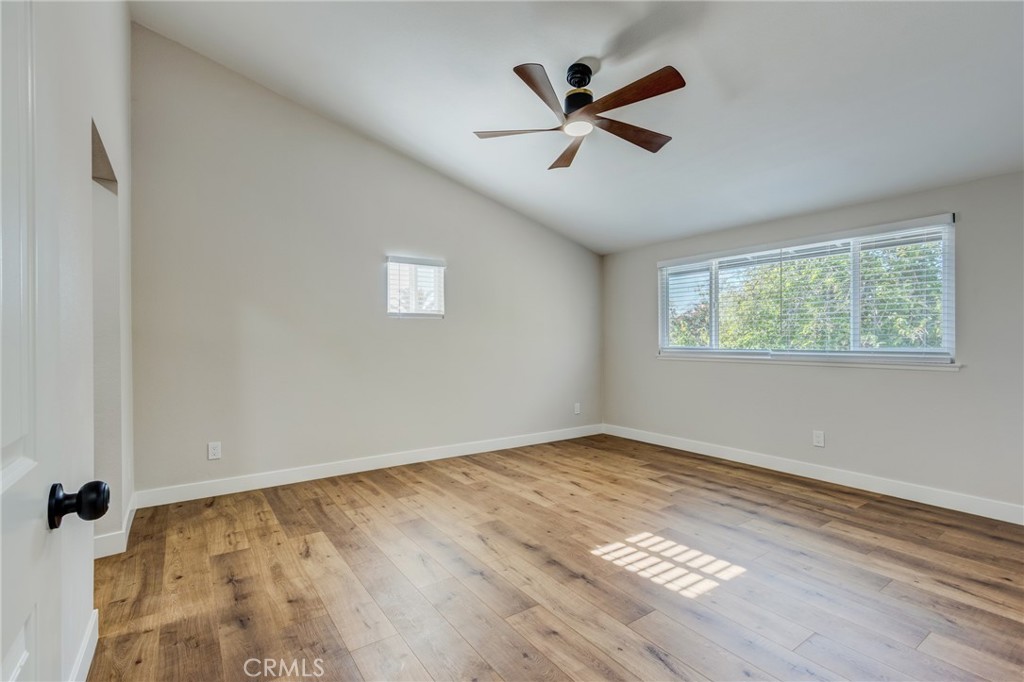 MLS #IV25278105 image #24