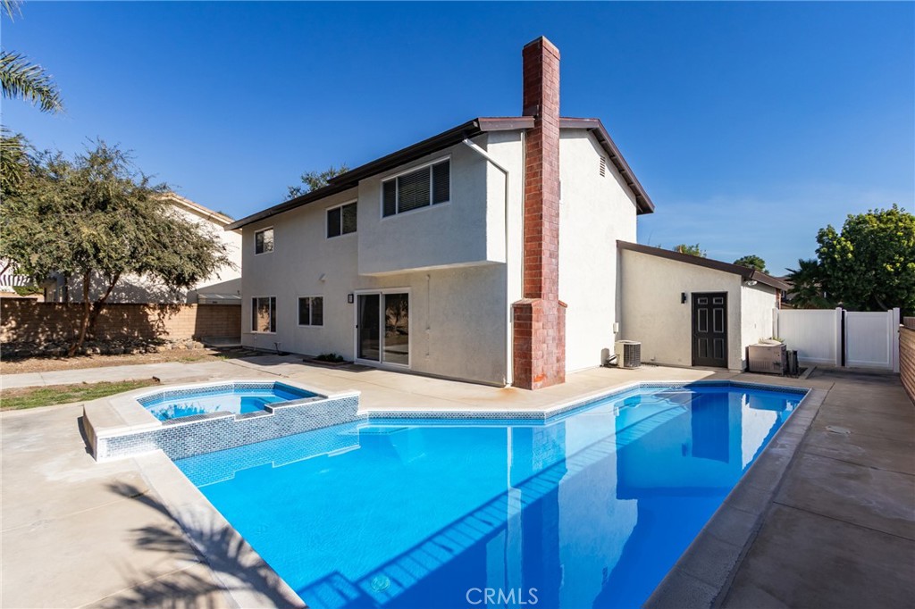 MLS #IV25278105 image #3