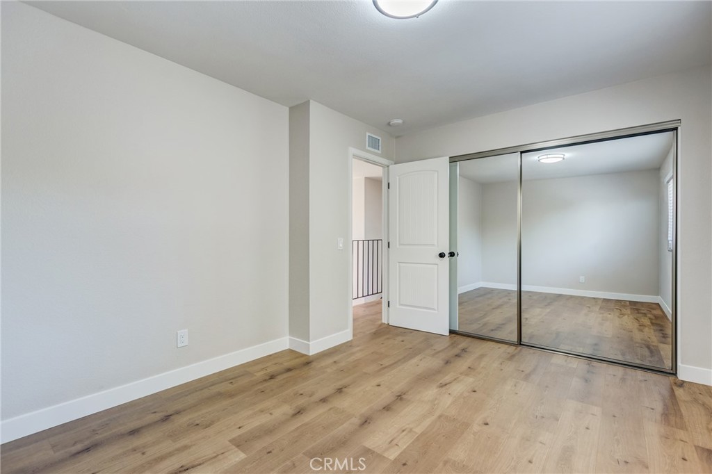 MLS #IV25278105 image #36