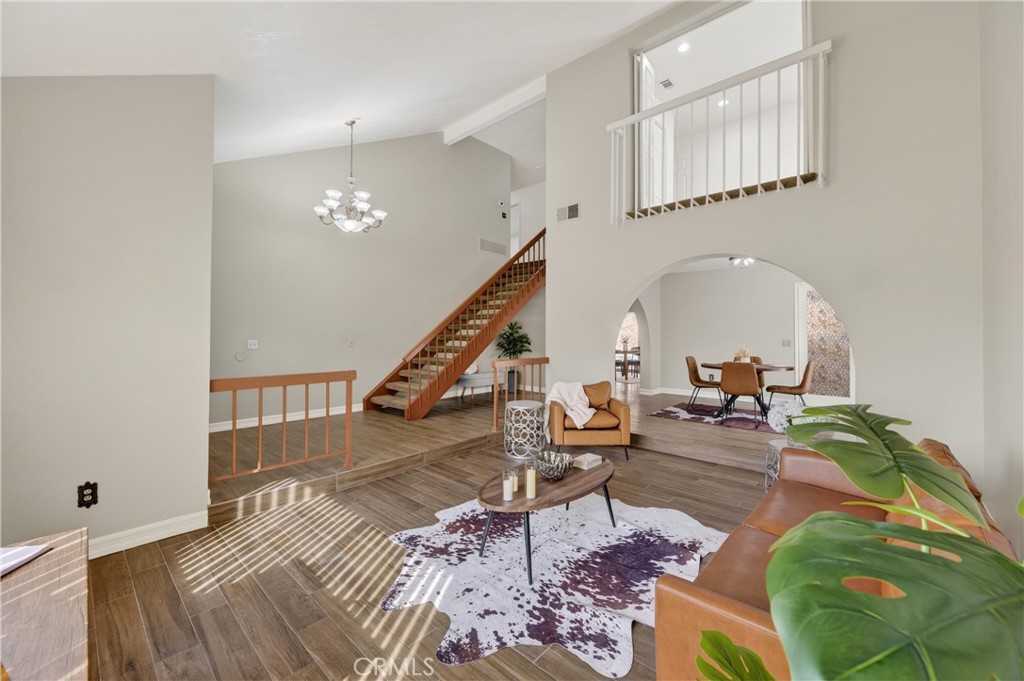 MLS #IV25280175 image #15