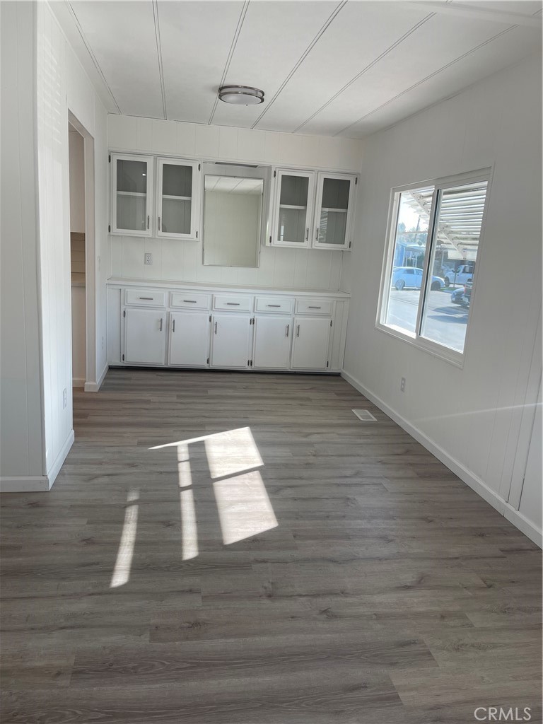 MLS #IV25281079 image #10