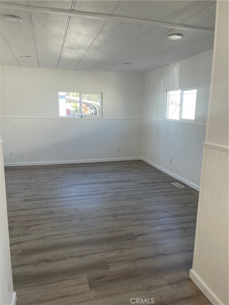 MLS #IV25281079 image #28