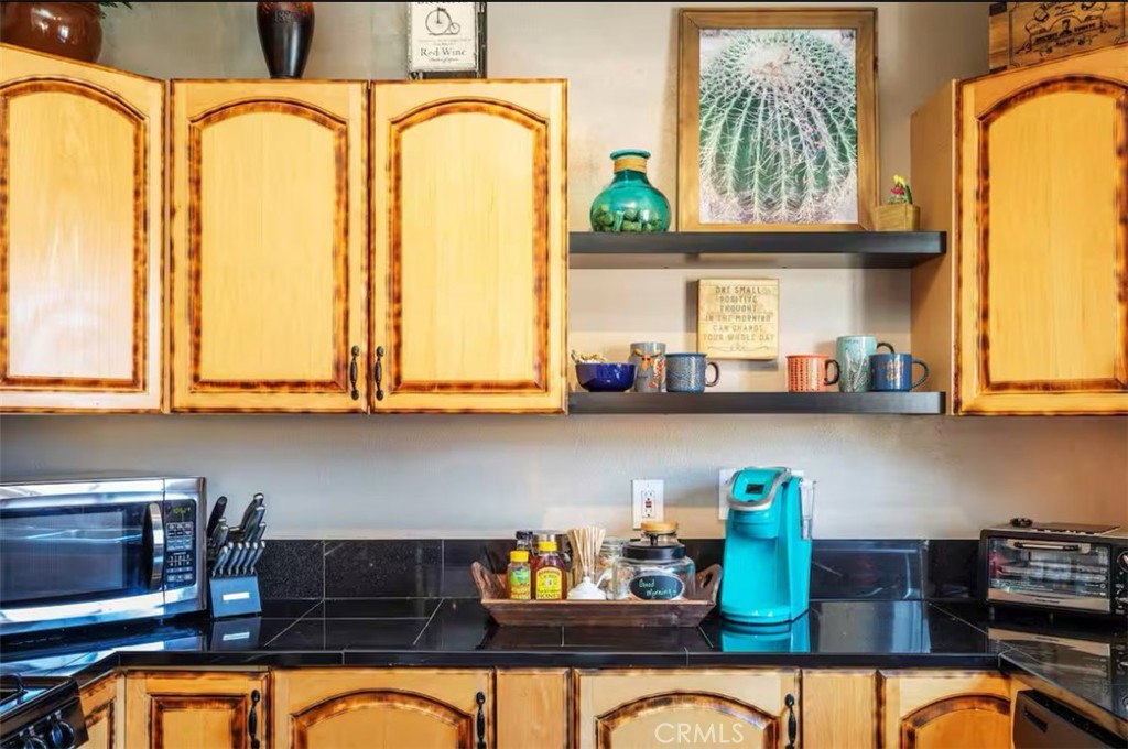 MLS #JT25004867 image #11