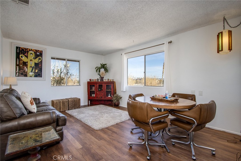 MLS #JT25056455 image #5