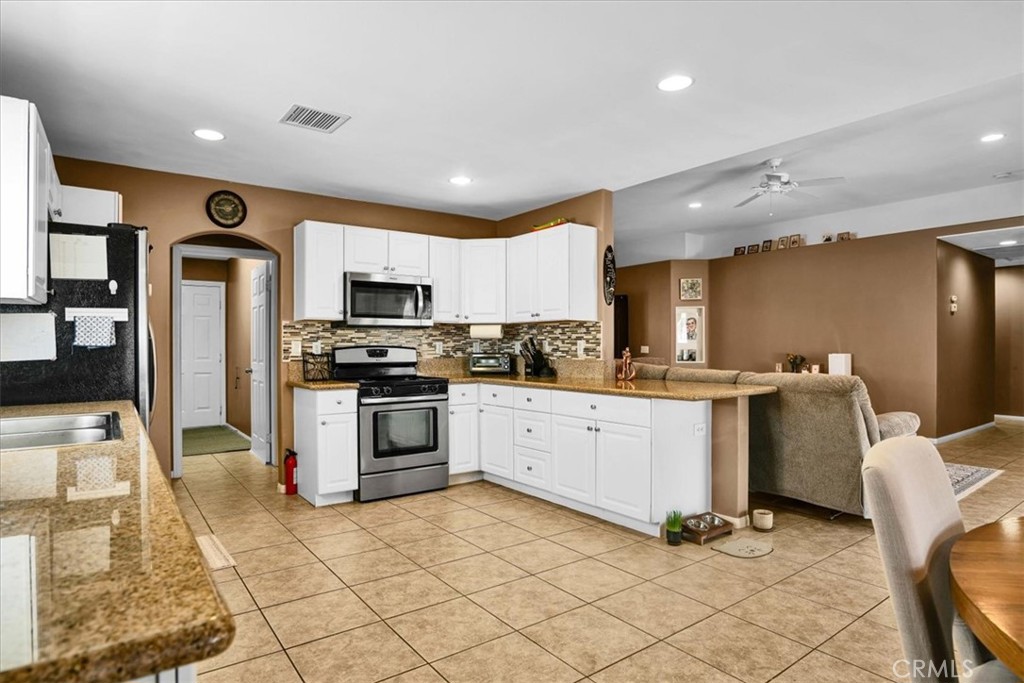 MLS #JT25070568 image #8