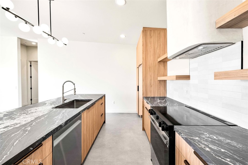 MLS #JT25079026 image #16