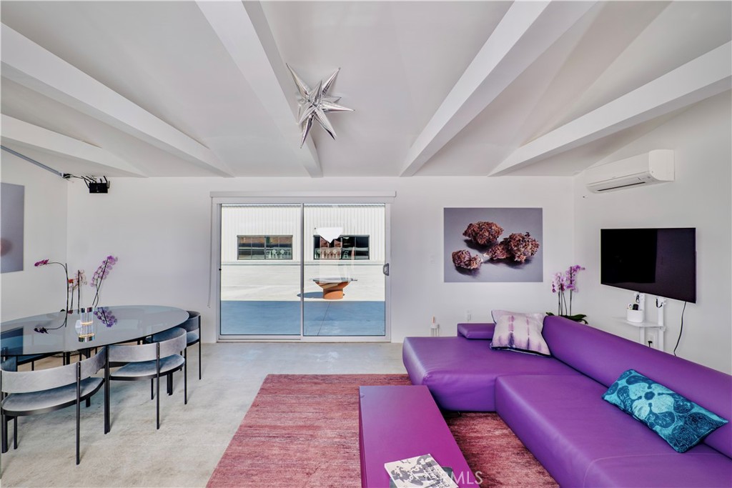 MLS #JT25094313 image #8