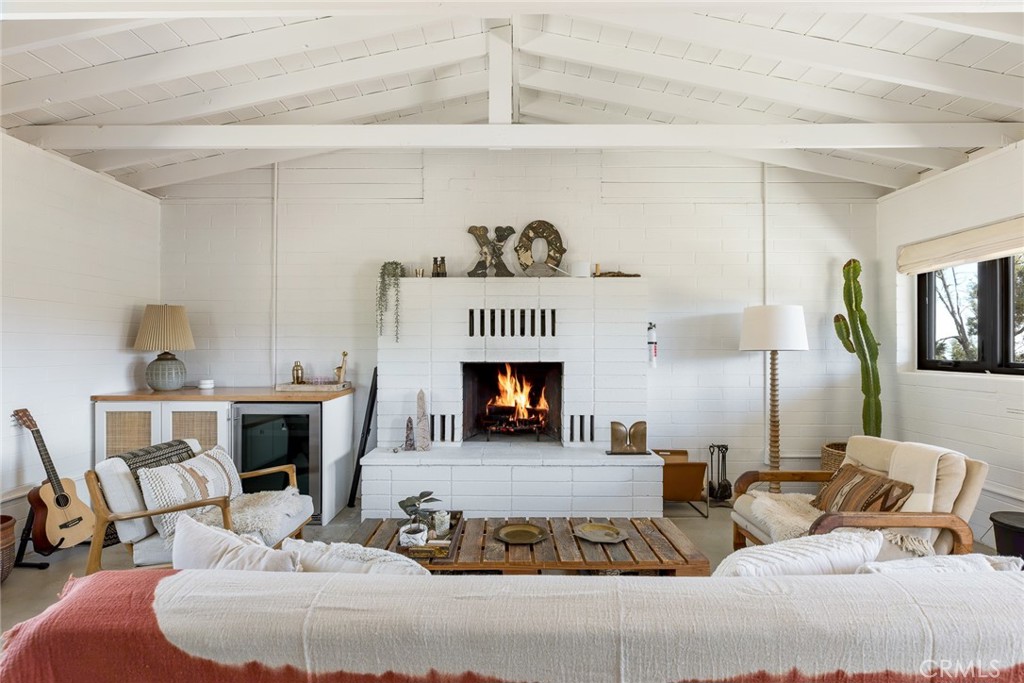 MLS #JT25094741 image #1