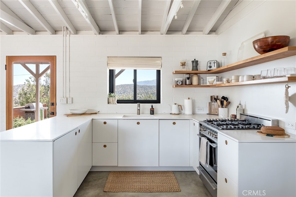 MLS #JT25094741 image #8